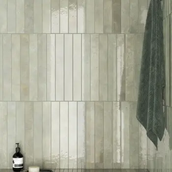 Verticale Green Stone Brick Look Gloss Porcelain Tile 50x400mm